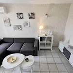 Apartment Les Terrasses Du Port - 2 Pieces 5 Couchages Port Mae-0474