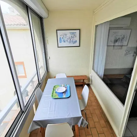 Apartment Les Terrasses Du Port - 2 Pieces 5 Couchages Port Mae-0474