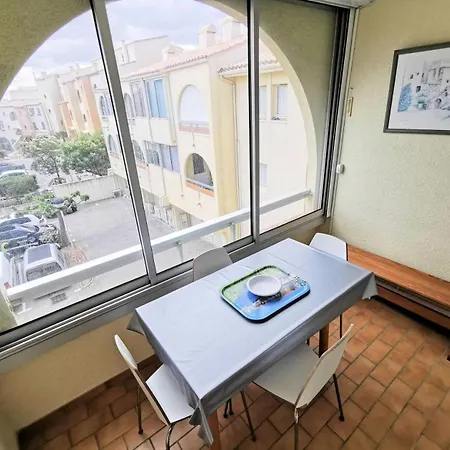 Apartment Les Terrasses Du Port - 2 Pieces 5 Couchages Port Mae-0474