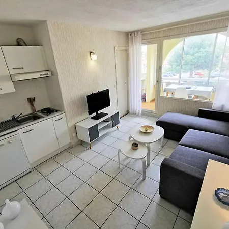 Apartment Les Terrasses Du Port - 2 Pieces 5 Couchages Port Mae-0474 *