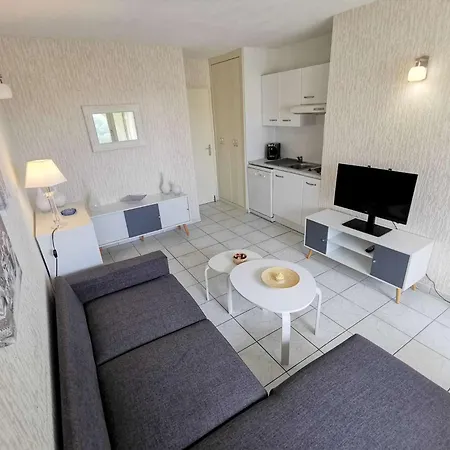 Apartment Les Terrasses Du Port - 2 Pieces 5 Couchages Port Mae-0474 *